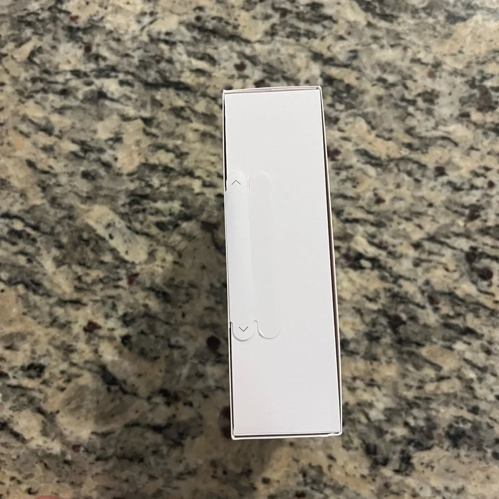 Oura Ring 4 in Silver